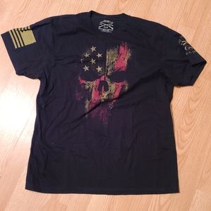 BNWOT Men's Black Grunge Tshirt